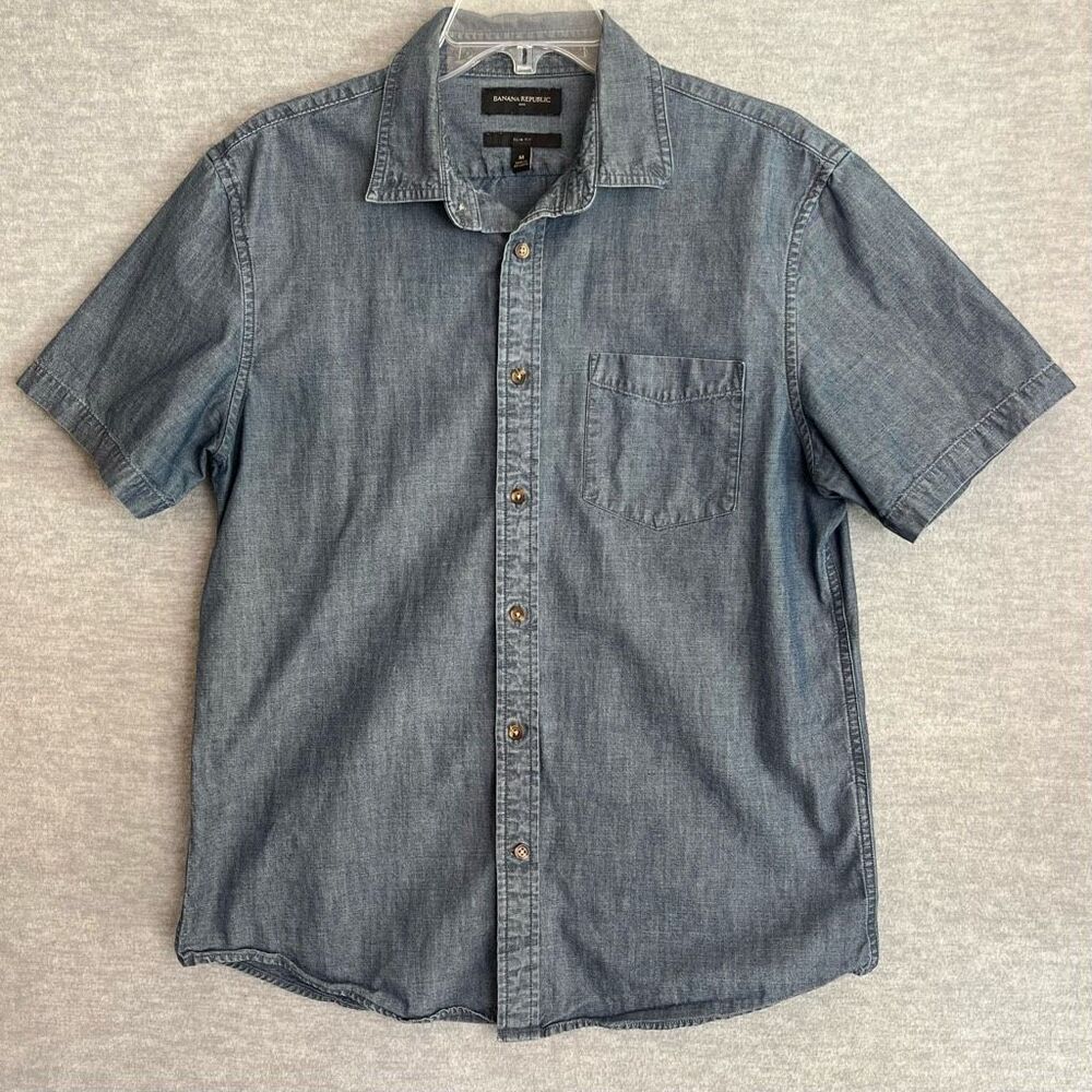 Banana Republic Chambray Shirt Slim Fit Mens M Short Sleeve Blue Denim Preppy